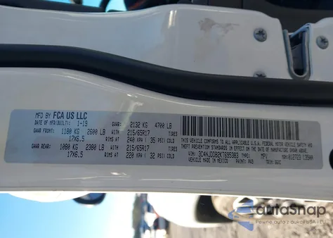 2019 Jeep Compass Trailhawk 4X4 из США, поврежденный, VIN 3C4NJDDB2KT695383